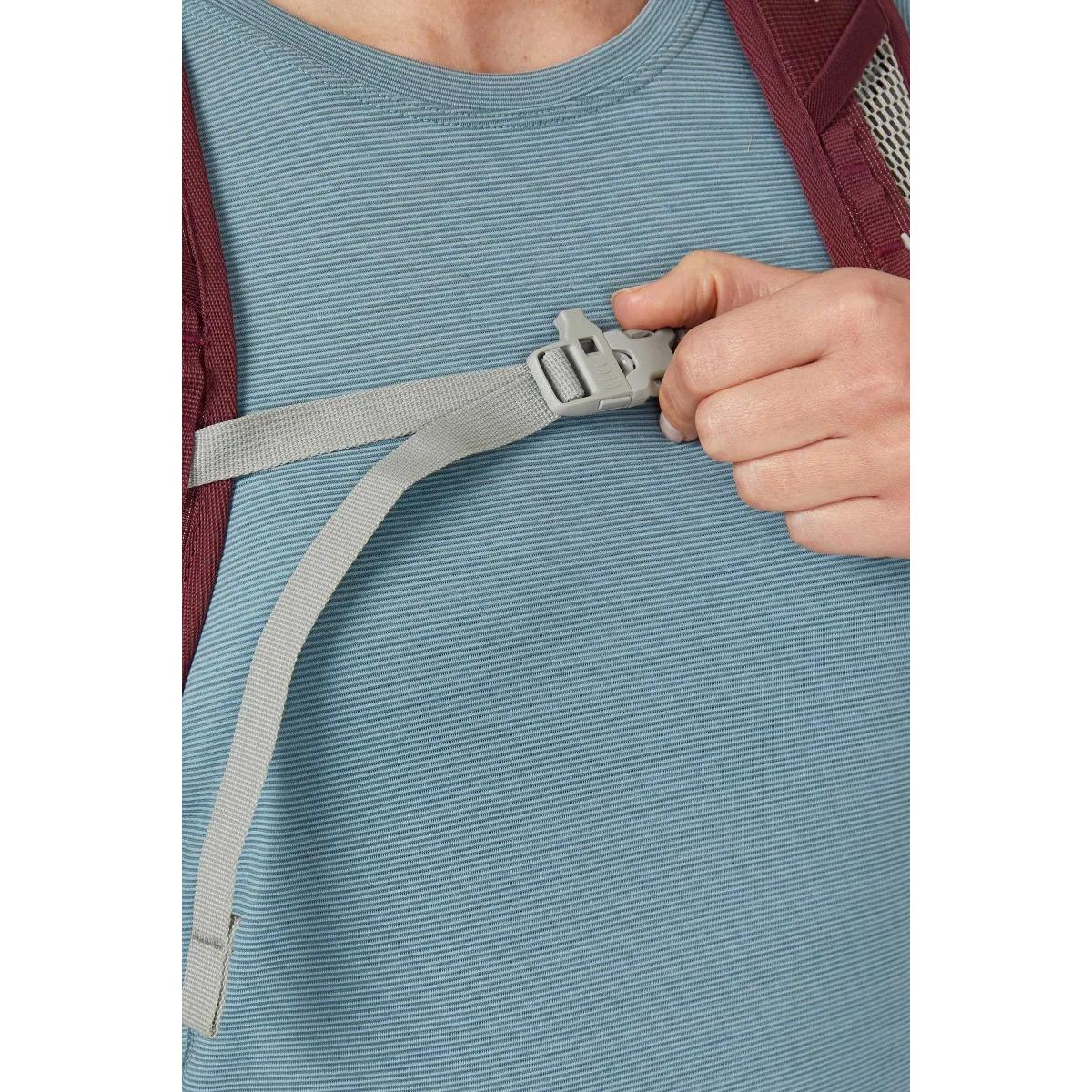 product/l/o/lowe-alpine_ftf-33-deh_deep-heather_10.jpg