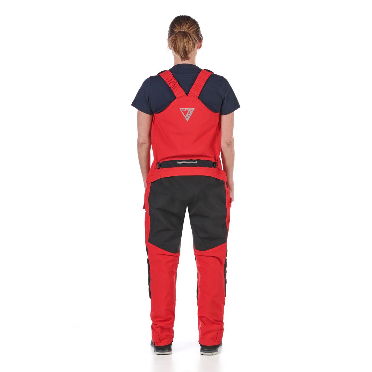 product/m/u/musto-82190-169-true-red-5.jpg