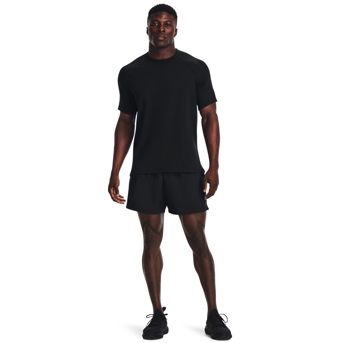 product/u/n/under-armour_1377191-001_3.jpg
