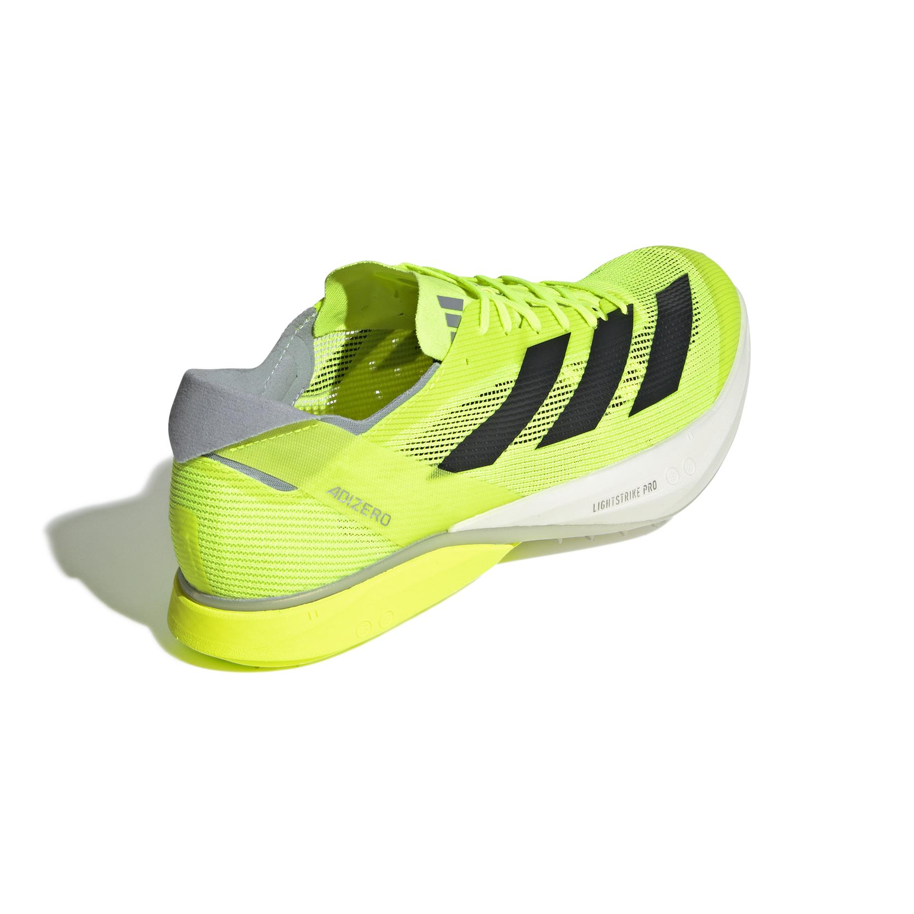 product/a/d/adidas_ig1989_7_footwear_photography_back_lateral_top_view_white-nw091625.jpg