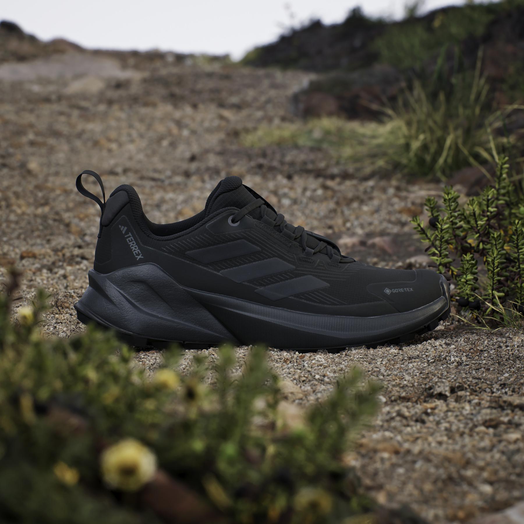 product/a/d/adidas_ih0617_18_footwear_photography_heromrktng_view_3-nw091625.jpg