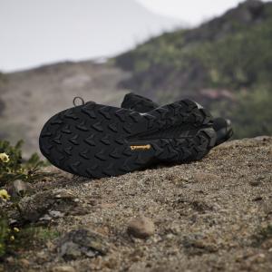 product/a/d/adidas_ih0617_19_footwear_photography_heromrktng_view_4-nw091625.jpg