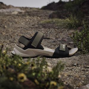 product/a/d/adidas_jq2236_16_footwear_photography_heromrktng_view_3-nw091625.jpg