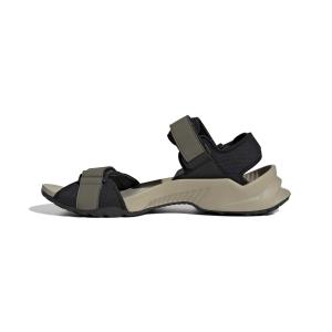 product/a/d/adidas_jq2236_5_footwear_photography_side_medial_center_view_white-nw091625.jpg