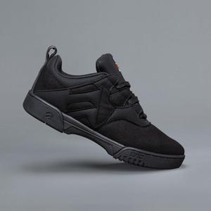 140011-skateboarding-shoes-epic-brands-low-raven-black