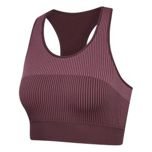 230427-8016-sports-bra-hummel-top-fudge