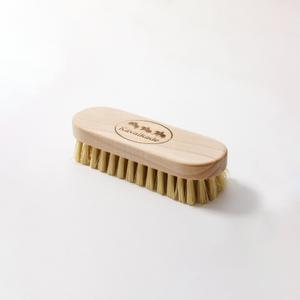 0672020001100-shoe-brush-kavalkade-beige-one-size