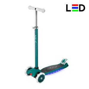 16-51-097-children-s-scooter-nils-fun-hlb1310-green-54x23-cm